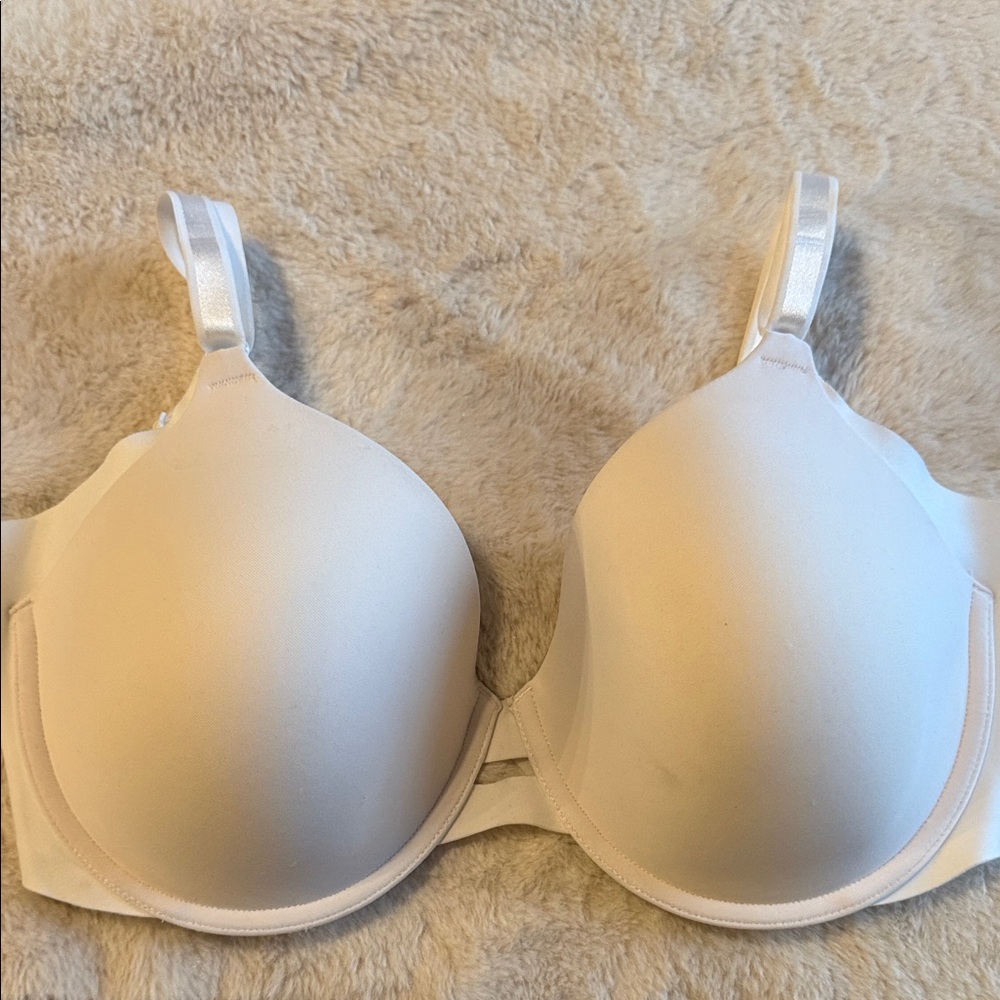 Warner's Cream Women's Bra